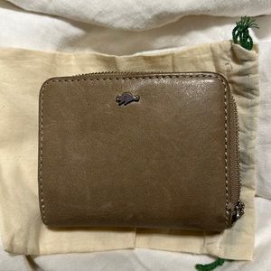 Roots Wallet